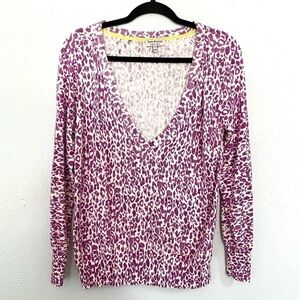 Juicy Couture Medium Plunge Vneck Animal Print Cheetah White Purple Sweater Top